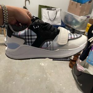 Men’s Burberry Sneakers
